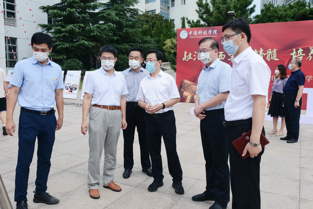 青科大喜迎2022级新同学